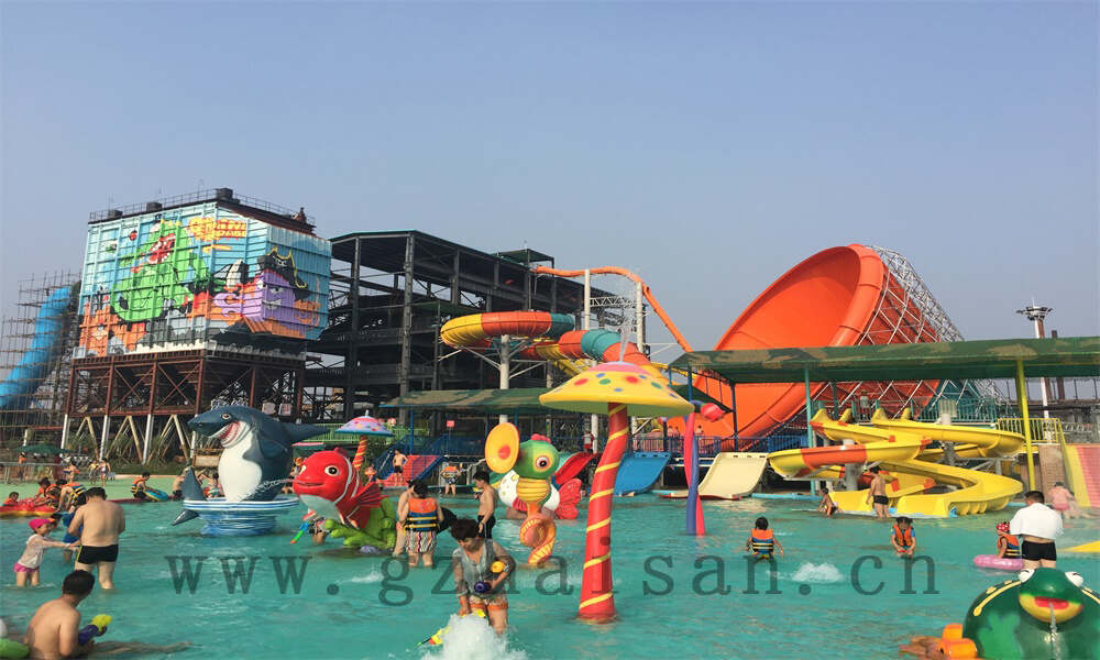 水上游乐园和自然生态环境的关系