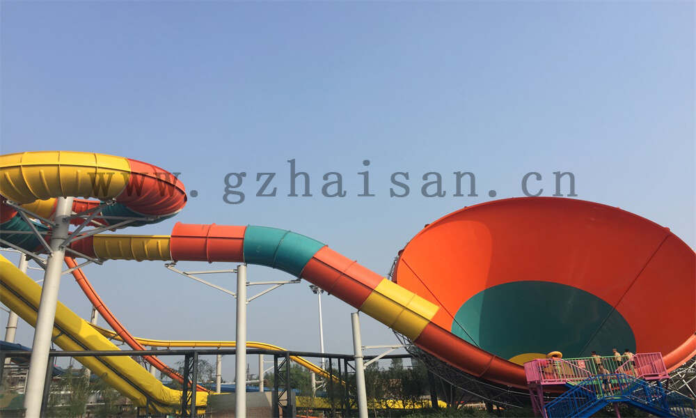 水上乐园设计的水上漂流和波浪池如何制造刺激？