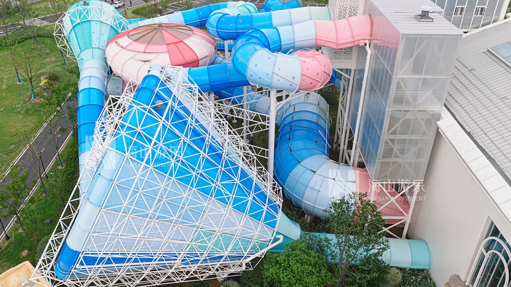 打破季节边界，定义全季狂欢｜超级魔法时空组合滑道，引领水乐园新纪元